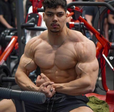 Andoni Fitness: Inspirando a la Comunidad del Fitness en Instagram, TikTok y YouTube