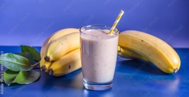 refreshing banana smoothie, Banana Licuado (Batido).